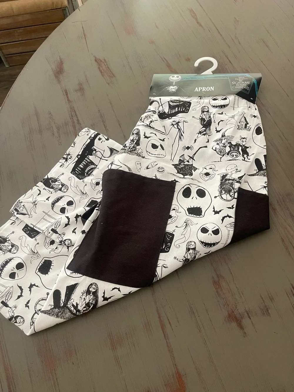 Disney Nightmare before Christmas themed kitchen apron - brand new!!!